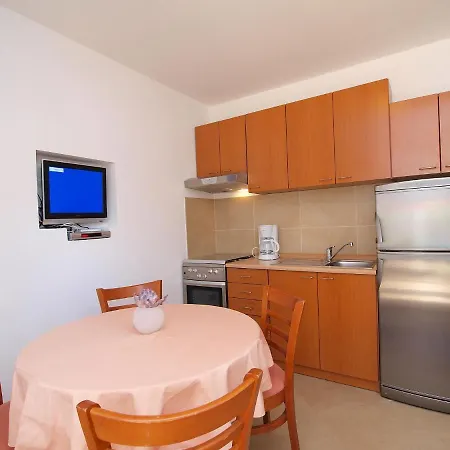 Sablic-1 By Interhome Apartman Pirovac