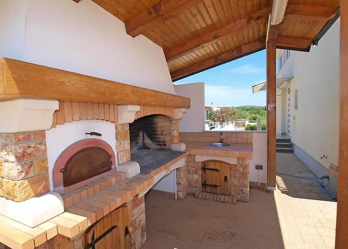 Appartamento Sablic-1 By Interhome