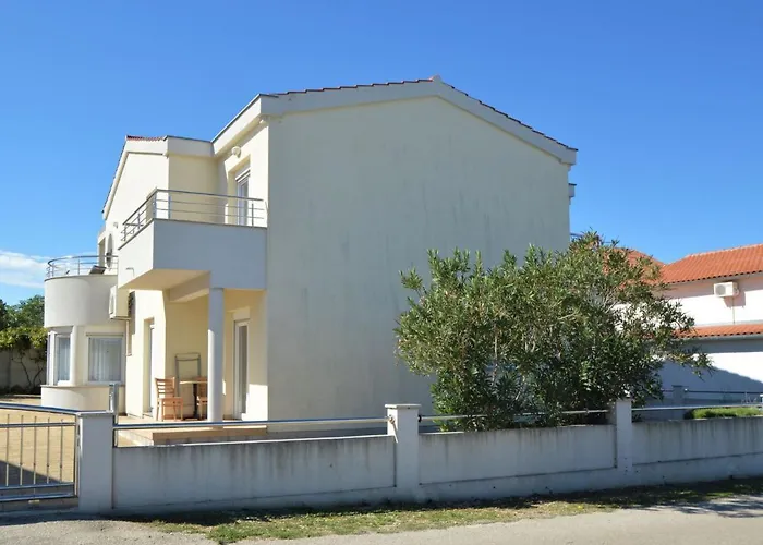 Sablic-1 By Interhome Pirovac